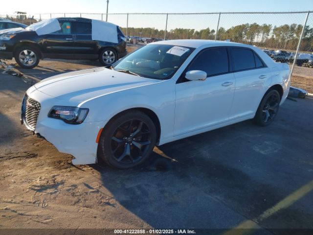 2C3CCABG9MH545933 Chrysler 300 300s