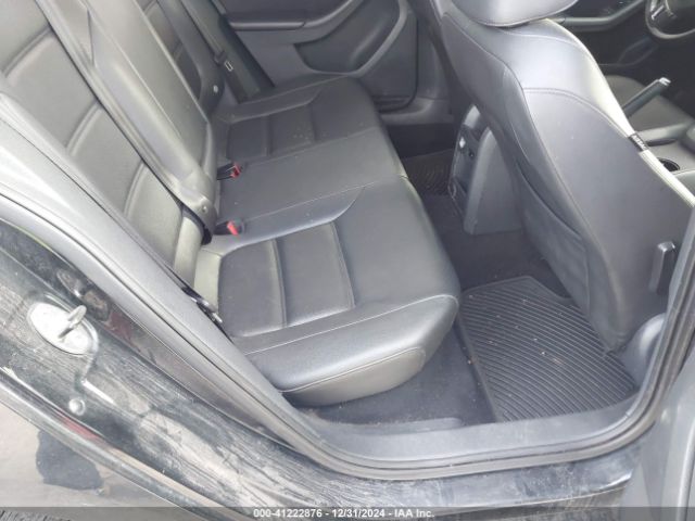 3VW3L7AJ9EM401374 Volkswagen Jetta 2.0l Tdi