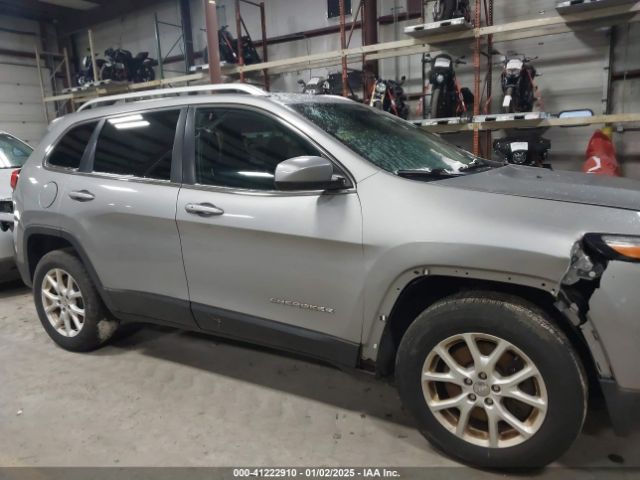 1C4PJMCS5FW546508 Jeep Cherokee Latitude