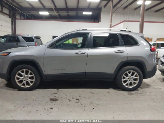 1C4PJMCS5FW546508 Jeep Cherokee Latitude