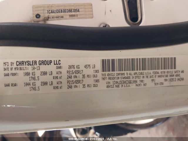 1C4NJDEB0ED661094 Jeep Compass Latitude
