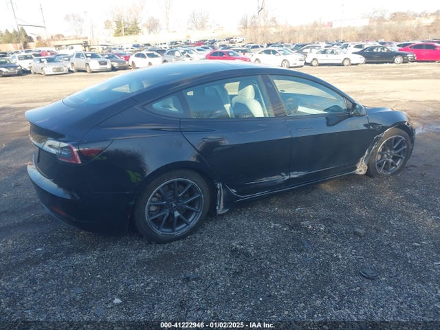 2022 TESLA MODEL 3 5YJ3E1EA3NF352830 Photo 3
