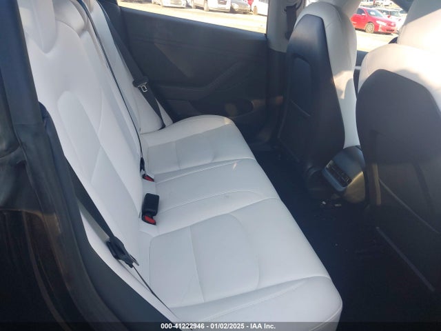 2022 TESLA MODEL 3 5YJ3E1EA3NF352830 Photo 7