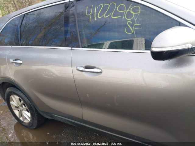5XYPG4A3XHG205910 KIA Sorento 2.4l L