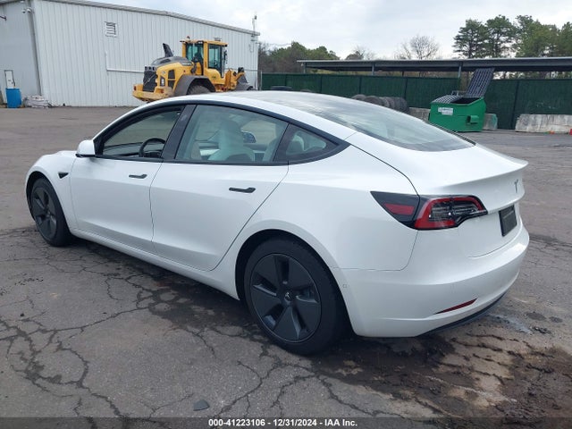 2021 TESLA MODEL 3 5YJ3E1EA0MF024361 Photo 2