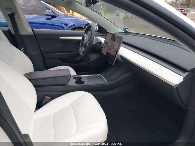 2021 TESLA MODEL 3 5YJ3E1EA0MF024361 Photo 4