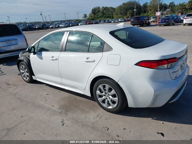 Toyota COROLLA LE 2020 5YFEPRAE2LP066933 Image 3