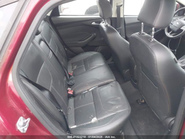 1FADP3J22GL313631 Ford Focus Titanium