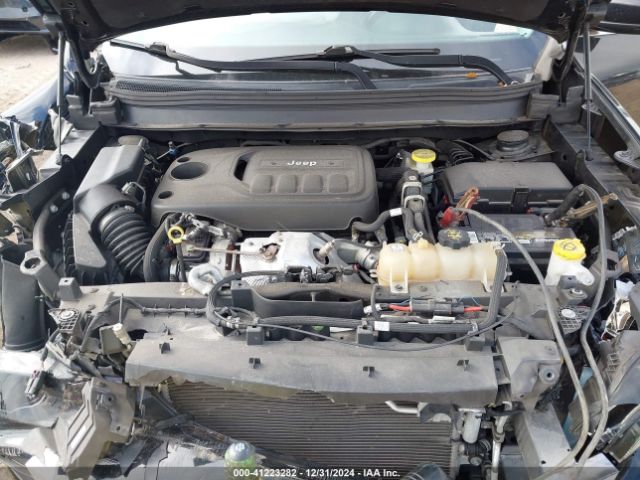 1C4PJLLN4KD119783 Jeep Cherokee Latitude Plus Fwd