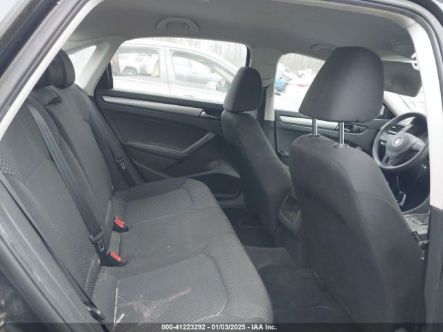 1VWAP7A39EC021773 Volkswagen Passat 2.5l S
