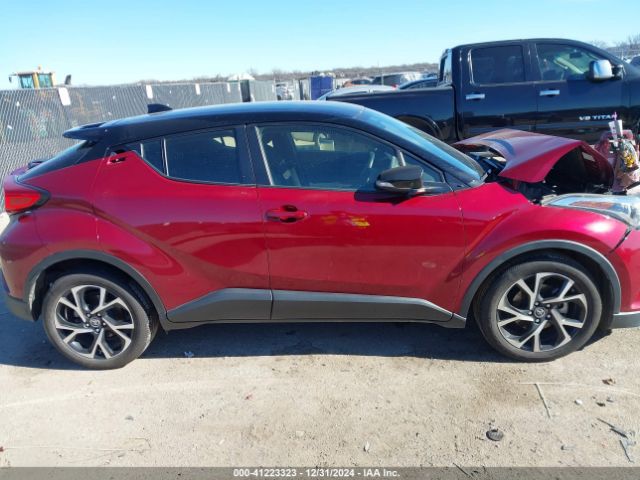 JTNKHMBX8K1032402 Toyota C-HR XLE