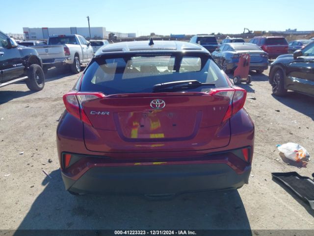 JTNKHMBX8K1032402 Toyota C-HR XLE