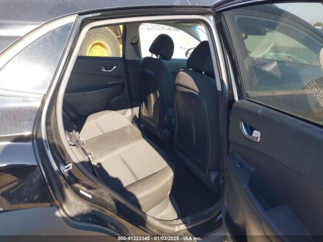 KM8K32AB4PU957841 Hyundai Kona Sel