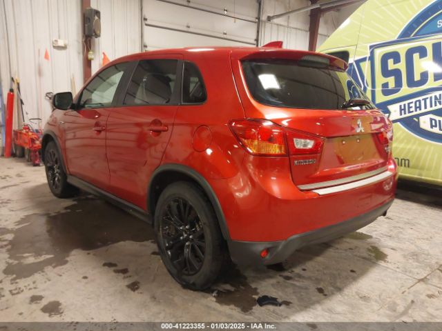 2017 MITSUBISHI OUTLANDER SPORT JA4AR3AU7HZ063336 Photo 2