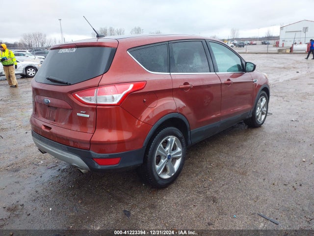 1FMCU0GXXGUA64940 Ford ESCAPE SE