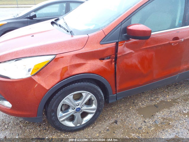 1FMCU0GXXGUA64940 Ford ESCAPE SE