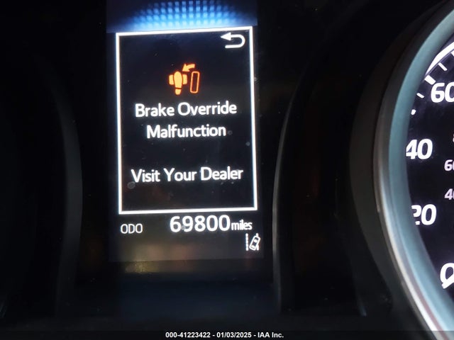 4T1C11AK0NU692739 Toyota CAMRY LE