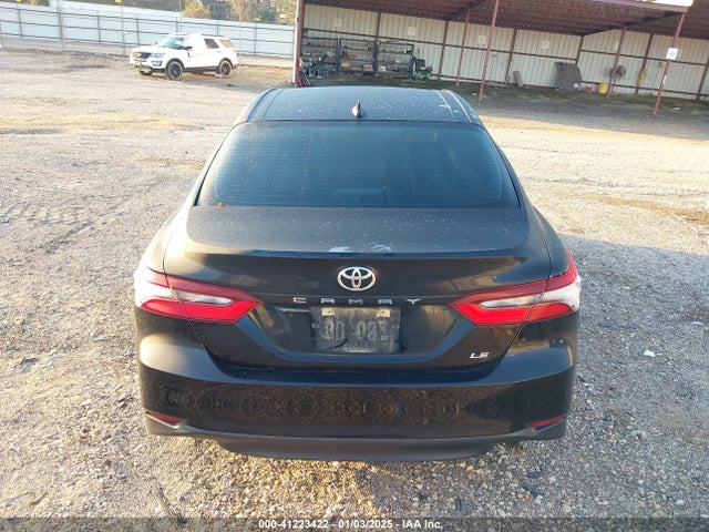 4T1C11AK0NU692739 Toyota CAMRY LE