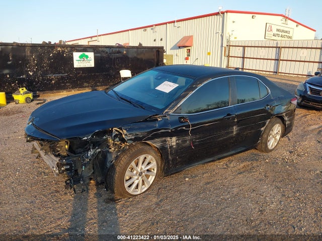 4T1C11AK0NU692739 Toyota CAMRY LE