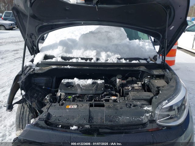 KIA Soul 2017 KNDJN2A21H7425697 Image 10