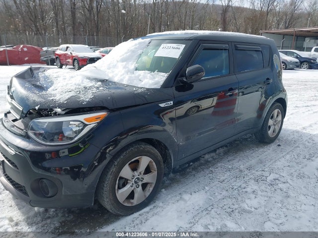 KIA Soul 2017 KNDJN2A21H7425697 Image 2