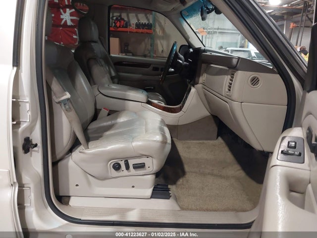 2002 CADILLAC ESCALADE 1GYEK63NX2R193700 Photo 4