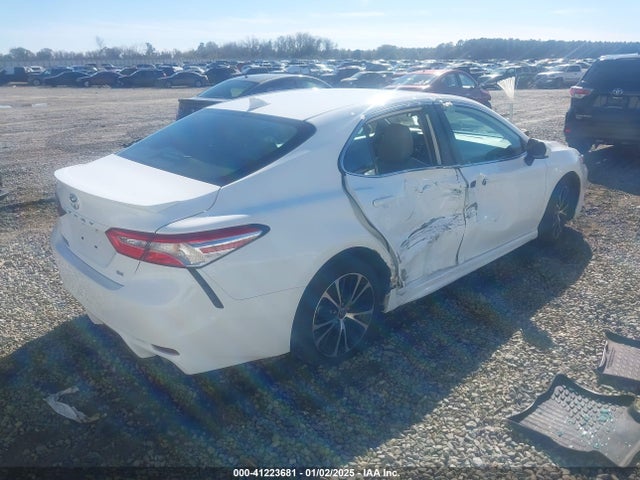 4T1G11AK8LU980359 Toyota CAMRY SE