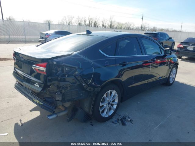 3FA6P0HD0LR223050 Ford FUSION SE