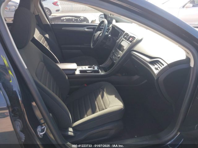 3FA6P0HD0LR223050 Ford FUSION SE
