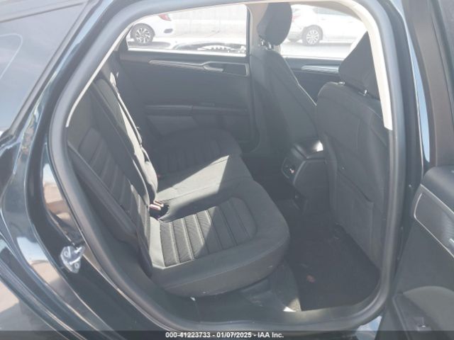 3FA6P0HD0LR223050 Ford FUSION SE