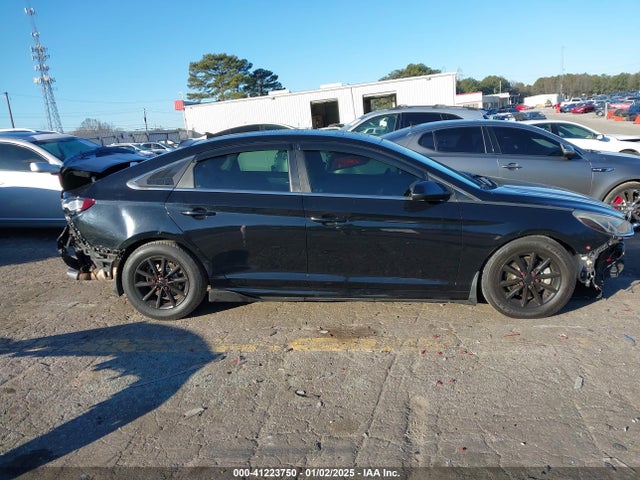 Hyundai SONATA SE 2019 5NPE24AF2KH734770 Image 14