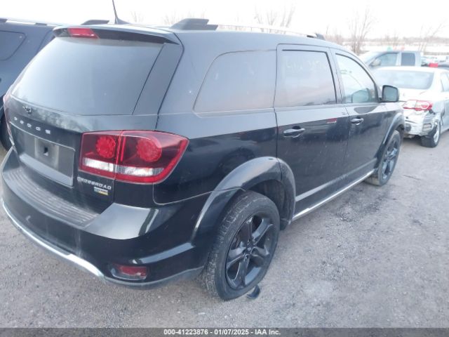 3C4PDCGG0JT515916 Dodge Journey Crossroad