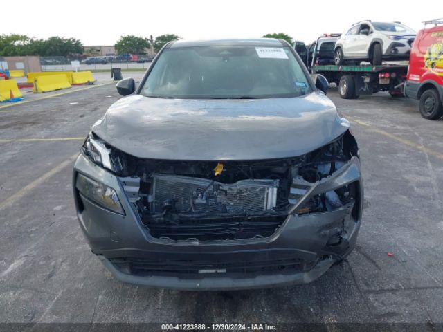 5N1BT3AB1PC756040 Nissan Rogue S Intelligent Awd