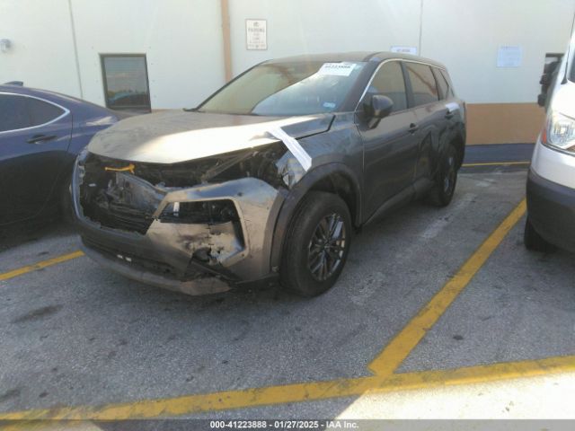 5N1BT3AB1PC756040 Nissan Rogue S Intelligent Awd