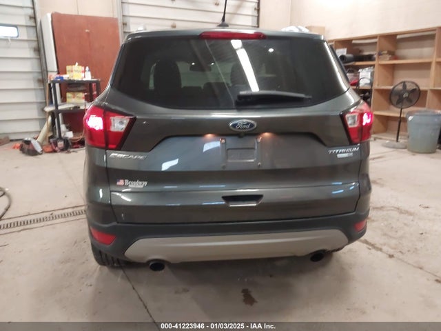Ford Escape Titanium 2019 1FMCU9J95KUA81779 Image 17