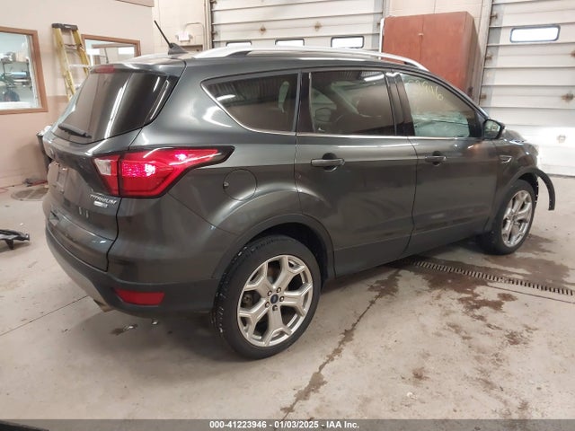 Ford Escape Titanium 2019 1FMCU9J95KUA81779 Image 4