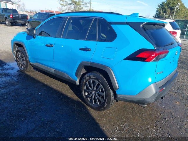 Toyota RAV4 LE 2019 2T3H1RFV2KW013371 Image 3