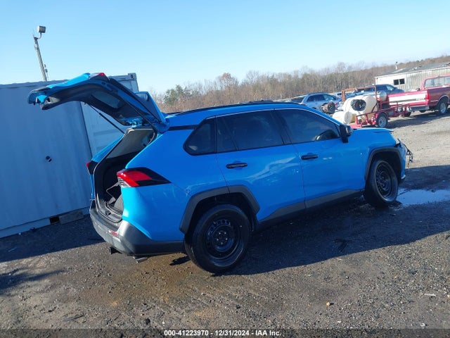 Toyota RAV4 LE 2019 2T3H1RFV2KW013371 Image 4