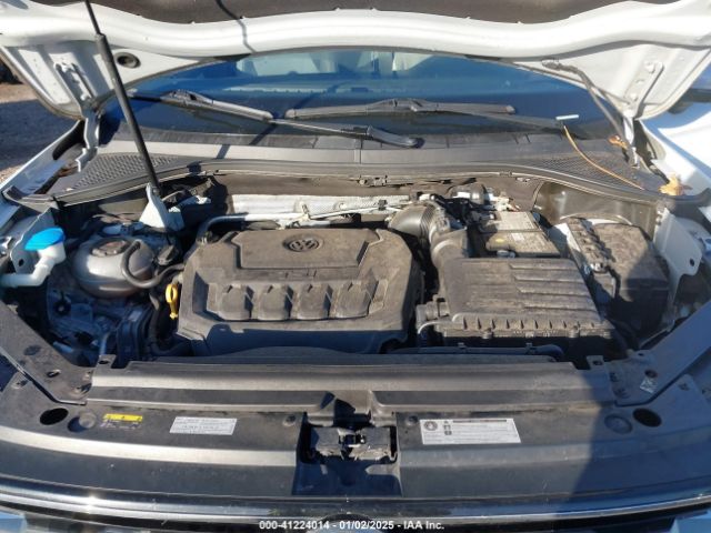 3VV3B7AX7JM024517 Volkswagen Tiguan 2.0t Se/2.0t Sel