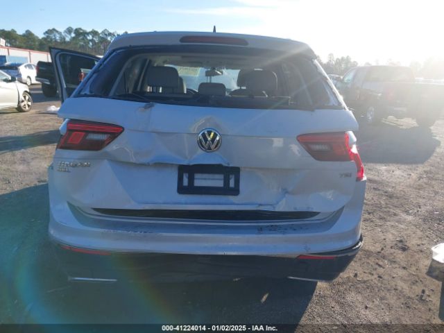 3VV3B7AX7JM024517 Volkswagen Tiguan 2.0t Se/2.0t Sel