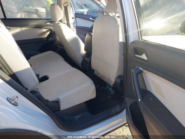 3VV3B7AX7JM024517 Volkswagen Tiguan 2.0t Se/2.0t Sel