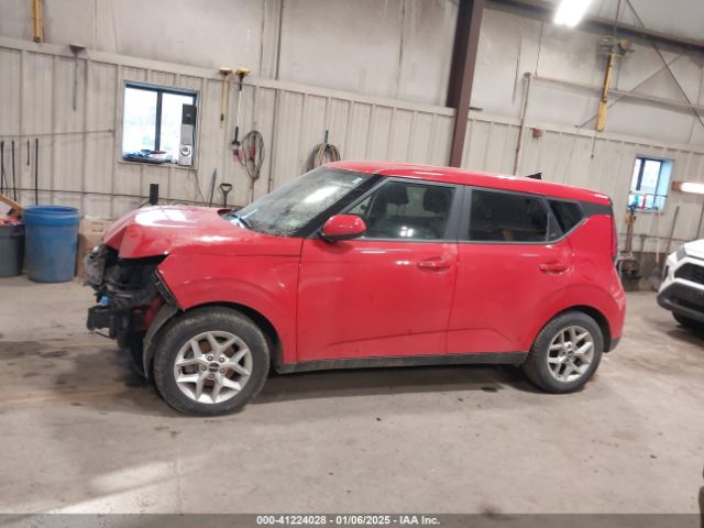 KNDJ23AU1P7208469 KIA SOUL S