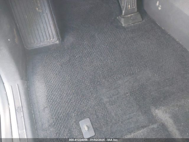 KNDNB4H36R6321007 KIA Carnival Mpv Lx Seat Package