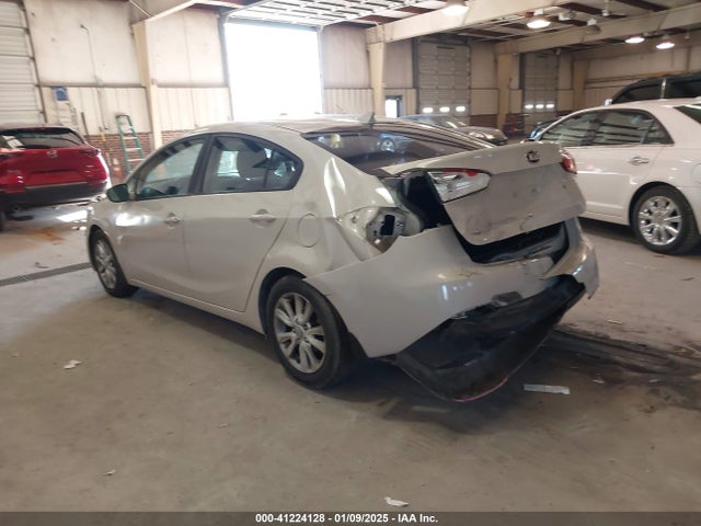 KIA FORTE LX 2015 KNAFK4A67F5374693 Image 3