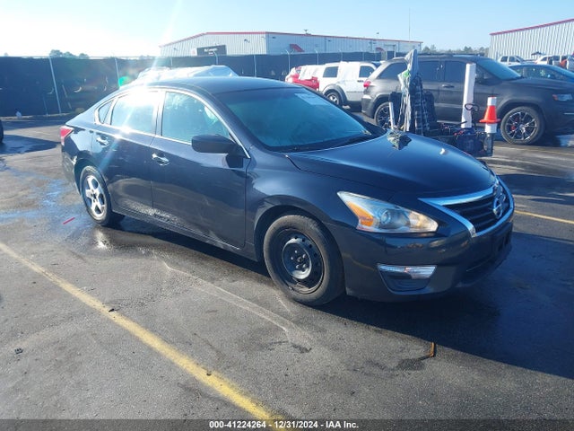 Nissan Altima 2.5 S 2015 1N4AL3AP1FN862749 Image 1