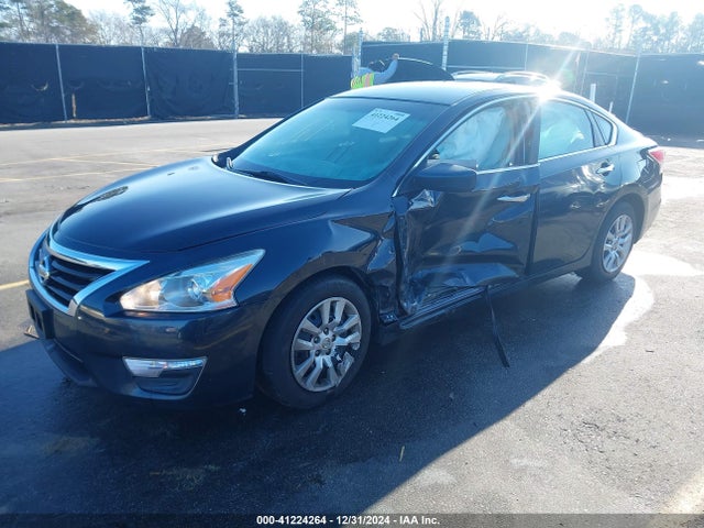 Nissan Altima 2.5 S 2015 1N4AL3AP1FN862749 Image 2