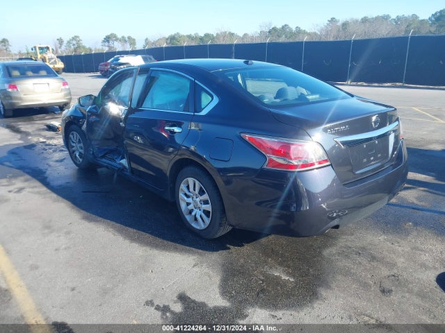 Nissan Altima 2.5 S 2015 1N4AL3AP1FN862749 Image 3