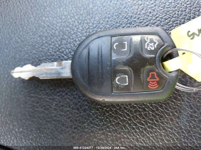 1ZVBP8AM3E5217196 Ford Mustang V6