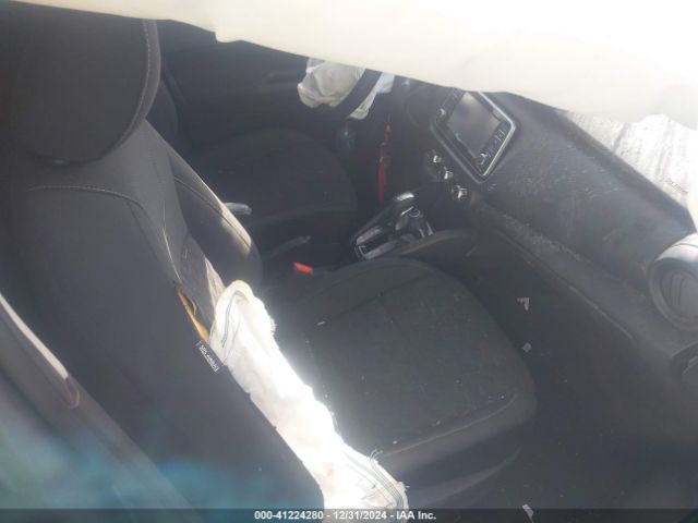 3N1CP5BV9NL494192 Nissan Kicks S Xtronic Cvt