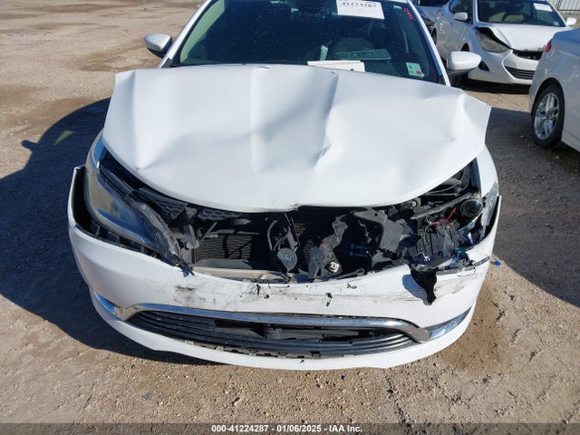 Chrysler 200 Limited 2015 1C3CCCAB9FN694256 Image 6